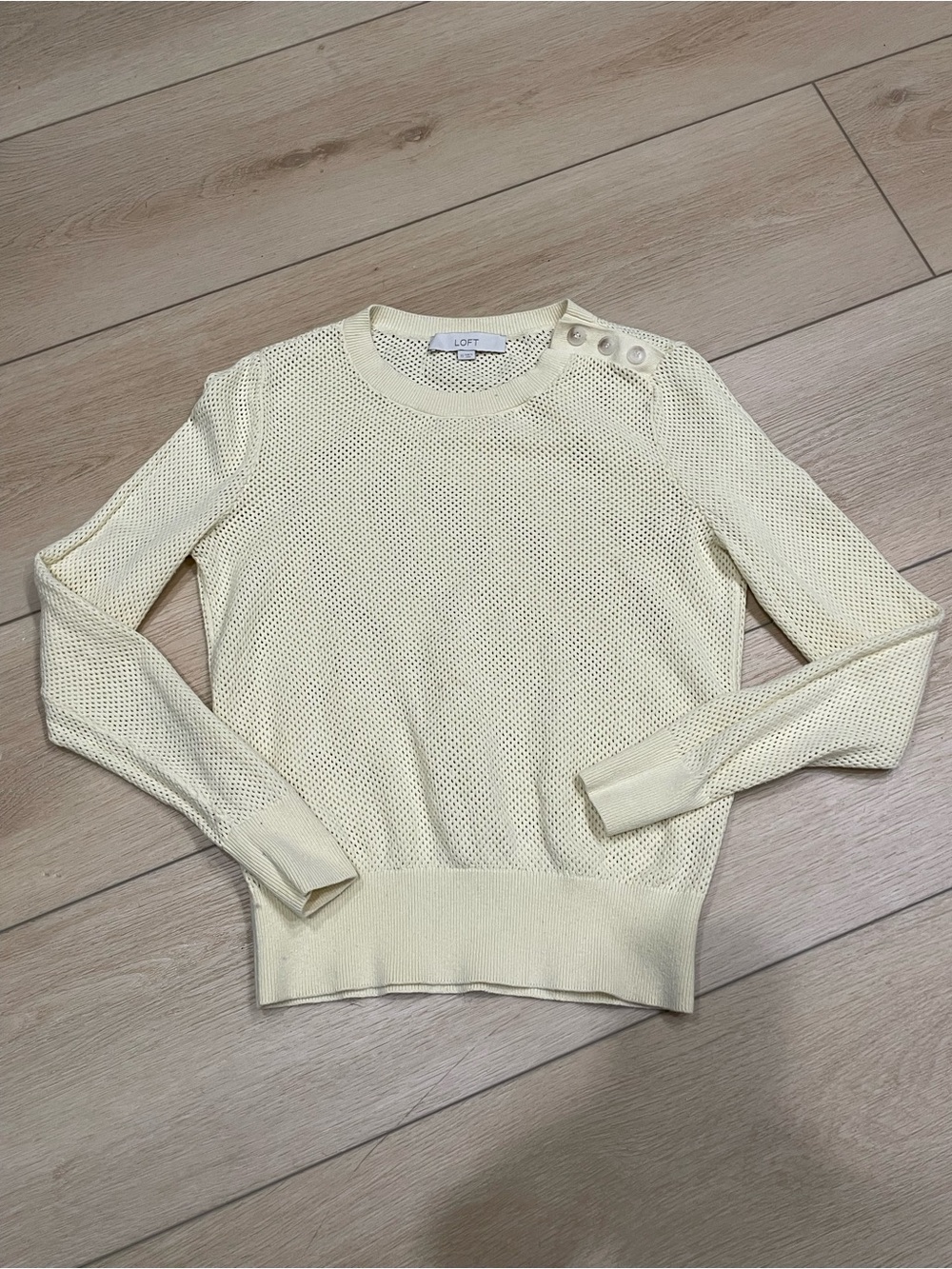 LOFT Cream Open Knit Sweater Size Medium